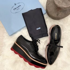 PRADA WINGTIP PLATFORM PATENT LEATHER DERBY SHOES